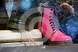 Pink ladies boot