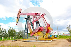 Pink Oil pump of crude oilwell rig