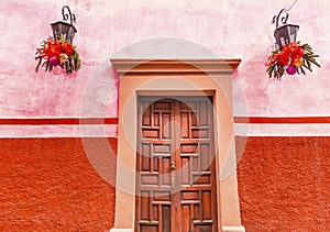 Pink Red Wall Brown Door Christmas San Miguel Allende Mexico