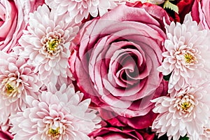 Pink Roses And Daisy Flowers Wedding Bouquet