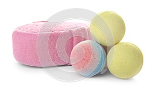 Pink sponge and bath bombs