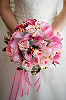Růžový svatební kytice 