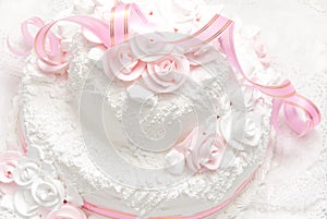 Pink and white delicious luxurious wedding cake