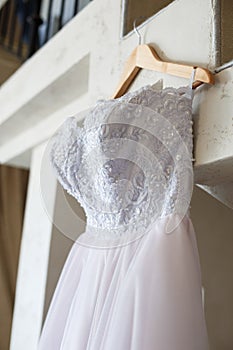 Pinl and white wedding dress, closeup