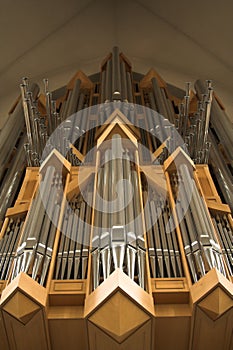 Pipe organ