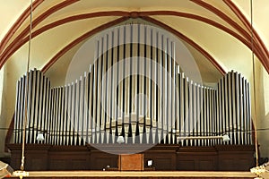 pipe organ