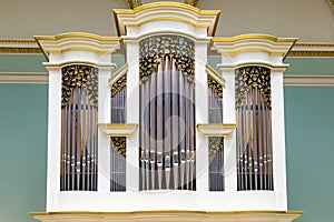 Pipe organ in the concert hall