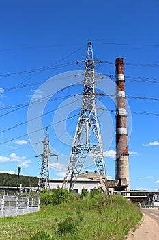 Pipe and power transmission tower