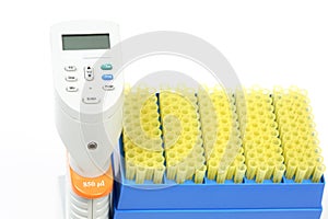 Pipette machine and reader