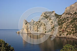 PiratÃ¢â¬â¢s Bay photo