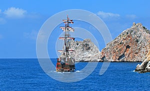 Piratical ship