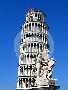 Pisa tower and statue