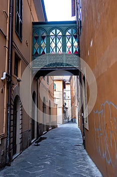 Pisa, Tuscany, Italy: Overpass / Skywalk in Via Franceschi, San Martino neighbourhood