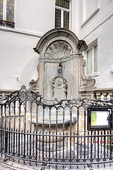 Boy Manneken pis statue in Brussels, Belgium