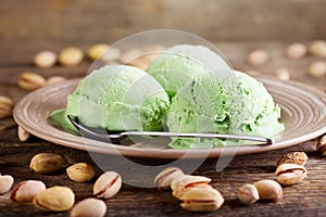 Pistachio ice cream photo