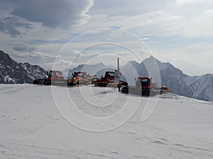 Piste bashers at Zugspitze