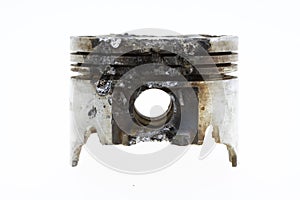 Piston damaged from high combustion ration or knock process