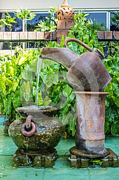 Pitcher and basin