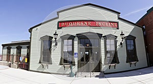 Pittsburgh, Pennsylvania`s historic Duquesne Incline photo