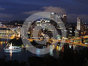 Pittsburgh skyline at dusk