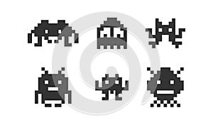 Pixel Monsters game icons set. 8 bit space alien illustration symbol. Invaders vector flat