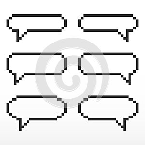 Pixel speech bubble icon.