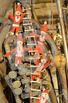 Gnome den in brasswind graveyard