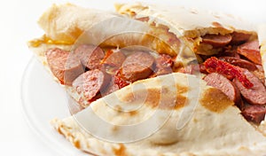 Pizza with Bavarian sausages