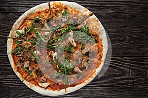 Pizza with chicken and mushrooms