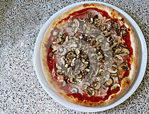 Pizza Ham and mushroom Italian food Restaurant