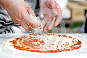 Pizza maker