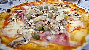 Pizza Quattro Stagioni