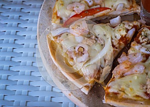 Pizza with seafood