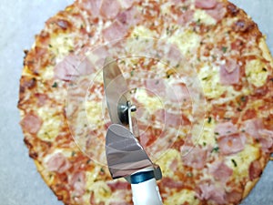 Pizza slicer