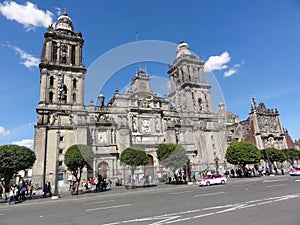 The place of the Constitution Ã¢â¬ÅZÃÂ³caloÃ¢â¬Â Ã¢â¬â Ciudad de Mexico - Mexico photo