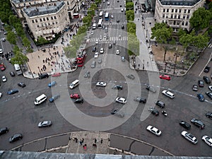 Place de LEtoile in Paris
