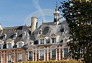 Place des Vosges, Paris - building