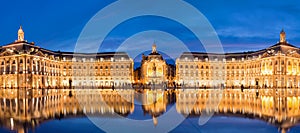 Place la Bourse in Bordeaux, the water mirror by night