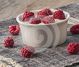 Plain Greek Yogurt with Raspberries