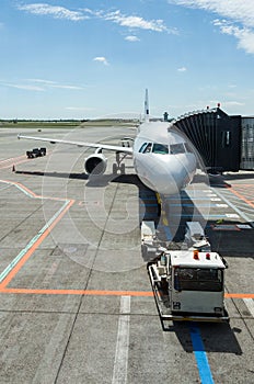 Plane awaiting on passengers