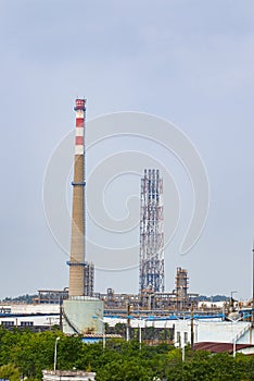 Plant equipment and chimney pipes of large oil refineries