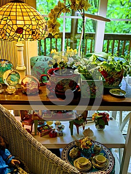 Plant Table With Cabbage Rose Tiffany Lamp