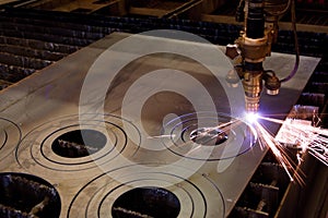 Plasma cutting