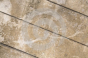 Plastered wall with ascendent lines