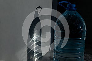 Plastický fľaša tieň na biely 