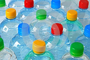 El plastico botellas 