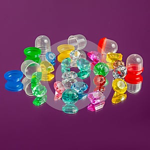 Plastic colorful shining toy jewelry