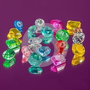 Plastic colorful shining toy jewelry