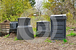 Plastic compost bins