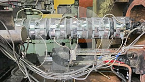 Plastic injection machine